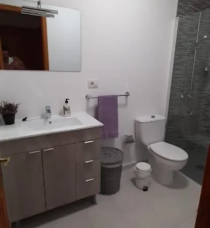 Rosyshome102 *