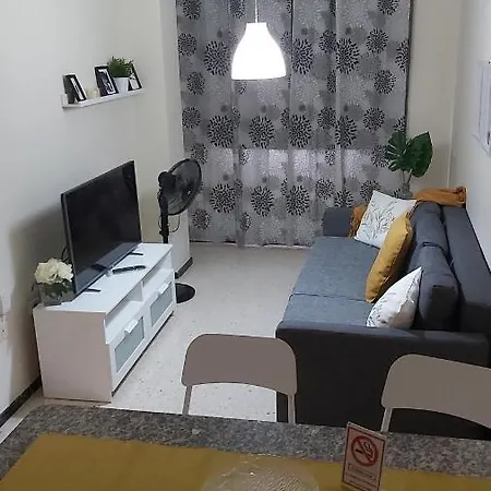 Rosyshome102 아파트 베신다리오